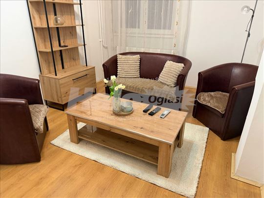 Stan za studente, Senjak, 2.0 soban, 55m², CG, PR