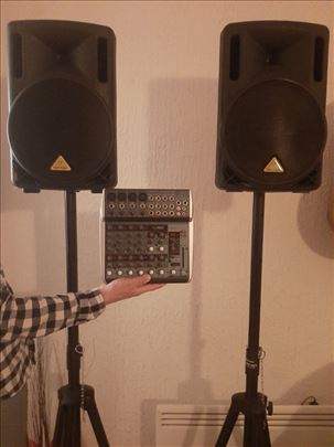 BEHRINGER RAZGLAS