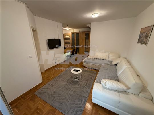 Klare Cetkin, 44m2, namesten