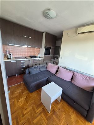 Prodaja stana na Altini