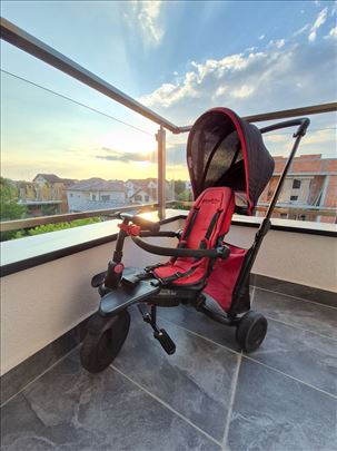 Prodajem dečiji tricikl - Smart Trike 7in1