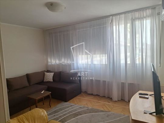 Studentski trg, Gospodar Jovanova, 45m2 ID#15532