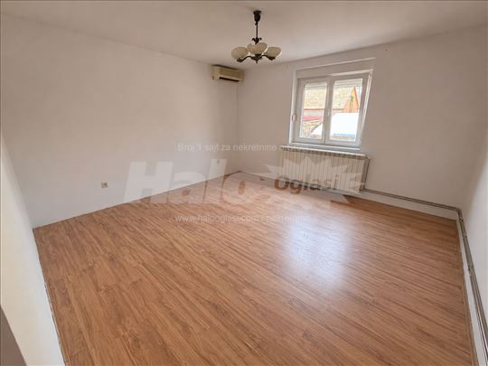 Dvosoban stan u Šapcu, Ratnih invalida 10/1, 46m²