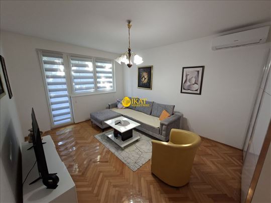 Karaburma, Dr Nika Miljanića 51m2, namešten stan