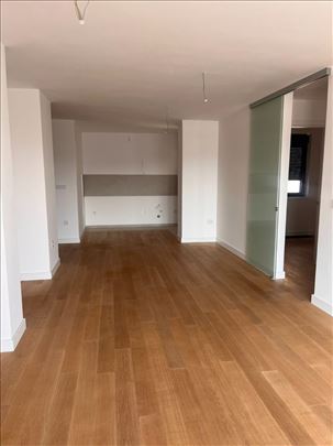 LUX novogradnja, petosoban stan