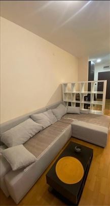 Odličan 0.5 stan, 27m² – Vojvode Vlahovića