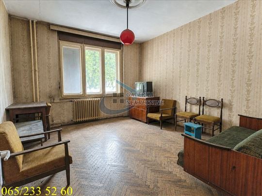 Vračar, Krunski venac - Desanke Maksimović 55m2