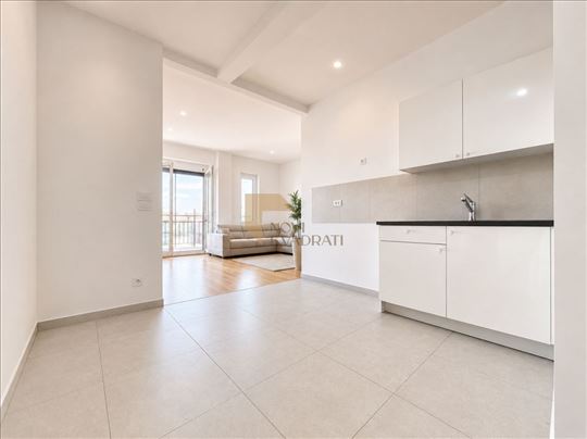 1Bdr Penthouse sa prelepim pogledom