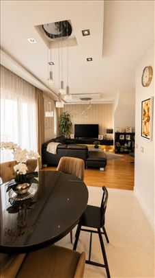Cankareva, Lux, Uk, Duplex