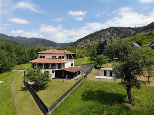 Izuzetna investiciona prilika! Može zamena!