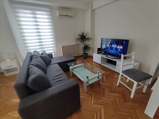 Banovo brdo-useljiv 2.0 stan