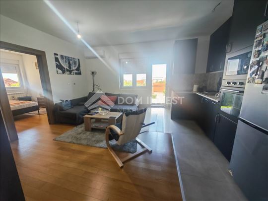 Ledine, nov, uknjižen, 3.0, 61 m2