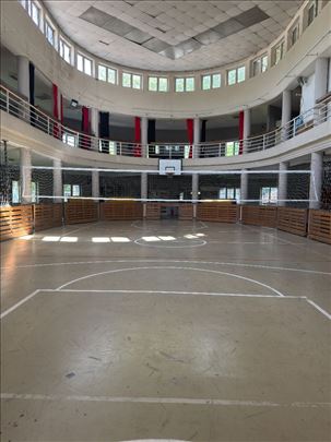 Atletika, mali fudbal, košarka, odbojka
