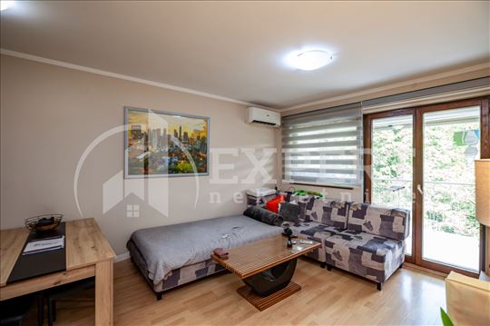 Dvosoban stan kod Medicinskog, V sprat, 45 m2 