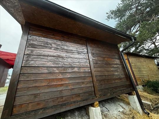 Prodaja drvene kućice 8 kvadrata