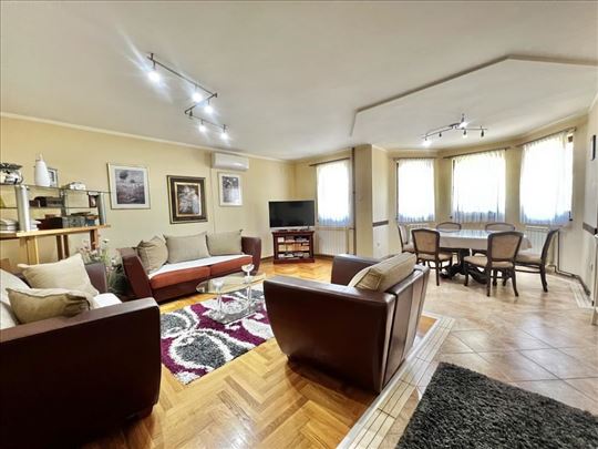 Prodaje se kuća-Avala 240m2 sa placom ID#2782