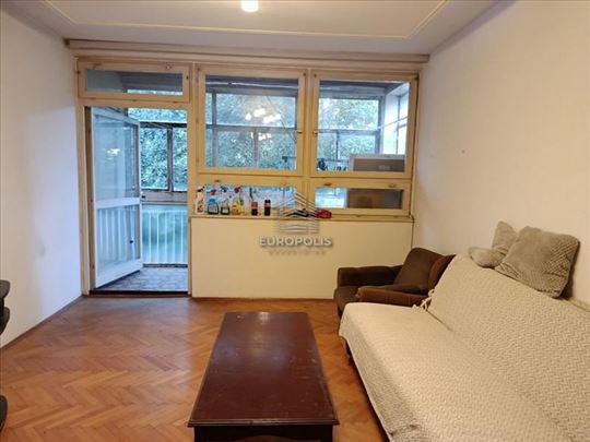 Retko u ponudi - idealan stan za porodicu, top ras