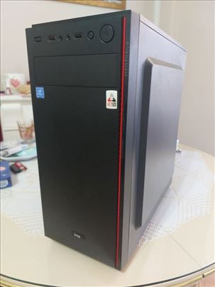 Gejming racunar/RX480/8gb ddr4/120gb sata ssd