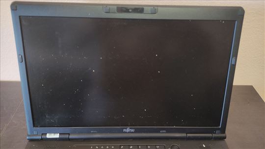 Laptop fujitsu E752 i7-3540M citac licne karte