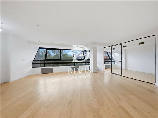 Luks 3.0 stan na Anrićevom vencu, 120m2