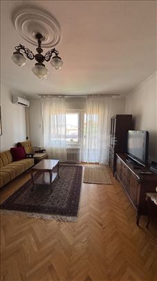 Namešten stan u strogom centru Pančeva