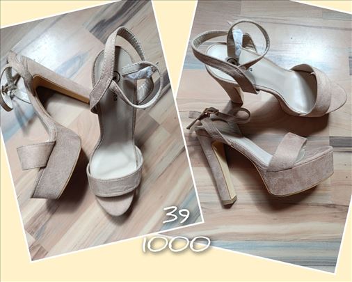 Nove sandale 39 
