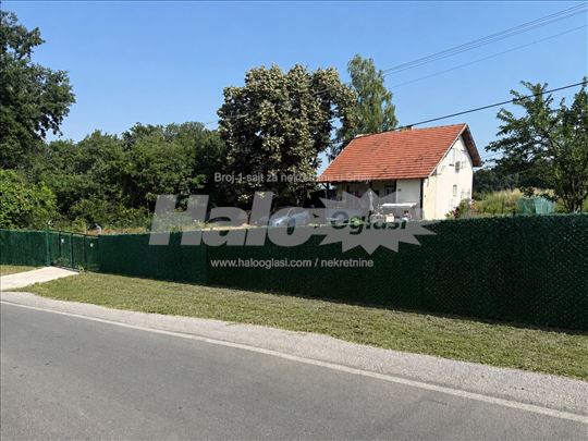 Prodaje se legalizovana kuća