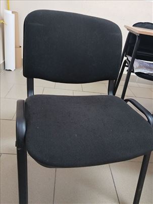 Prodajem konferencijske stolice