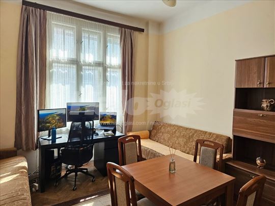 Salonac 69 m², I sprat, Bulevar kralja Aleksandra