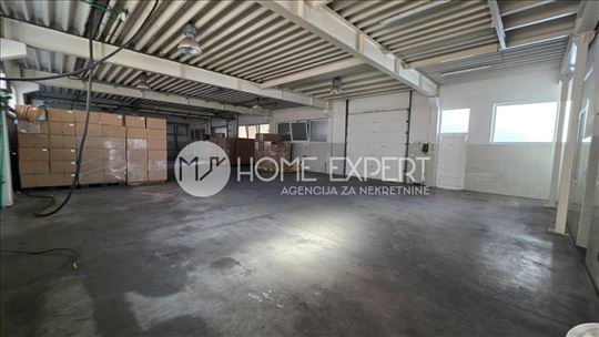 Magacin 1500m2 sa poslovnim prostorom preko 100m2