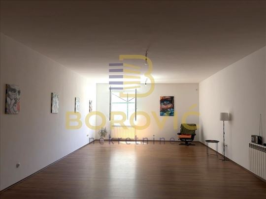 Voždovac-Stevana Jakovljevića, 103m2, pogodan kao