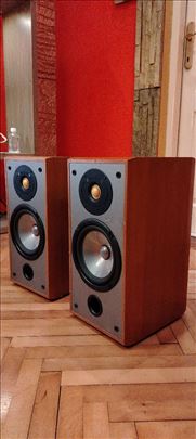 YAMAHA NS-100 