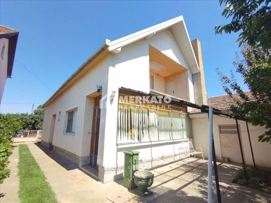 Dvoetažna kuća Pr+Pk, 170m2, Zeleno polje ID#1494