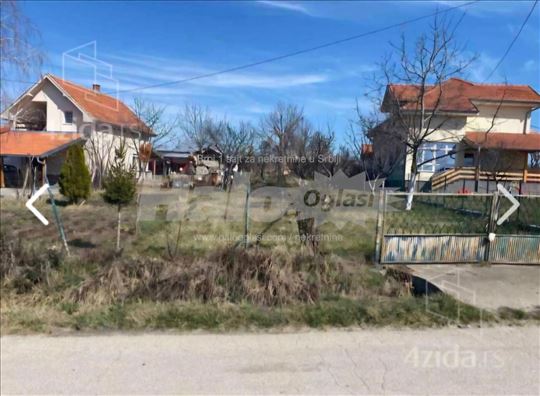 Plac Top lokacija! Voda,struja,temelj,1/1