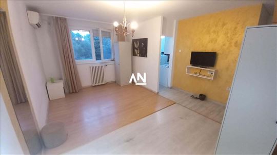 Novi Beograd, Blok 4, Studentska, 31m2 ID#40241