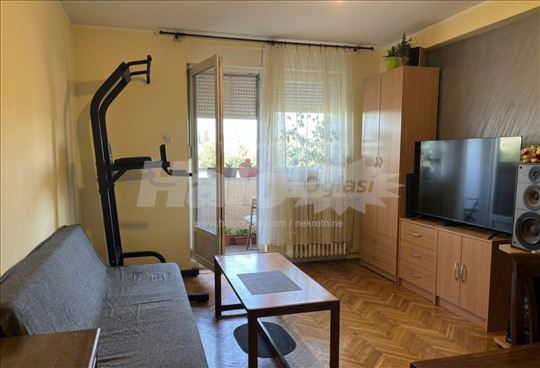 Odličan dvosoban stan, Novo naselje, Novi Sad