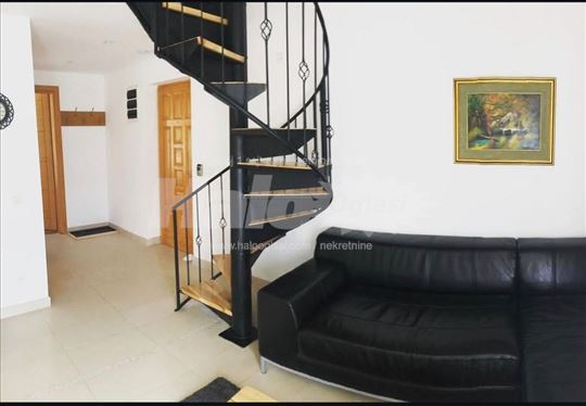 Prodajem apartman na Zlatiboru, kod ranč Zove, 70