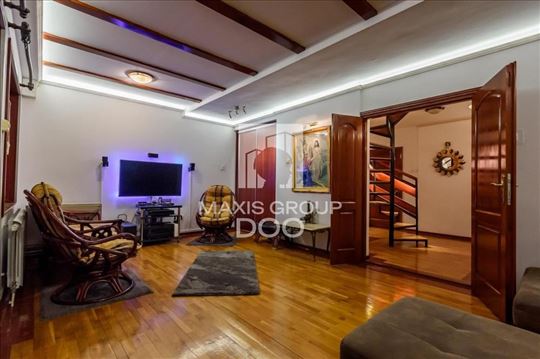 DORĆOL-Gunulićev venac 131m2