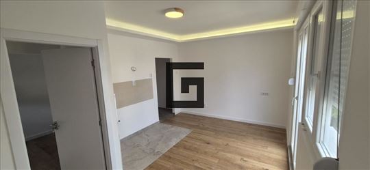 Fantastična lokacija-Višnjička-1.5-investicija! ID