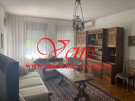 Grbavica ul. Tolstojeva 60 m2