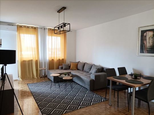 Dvoiposoban moderan stan,61m2,Marka Miljanova,Podb
