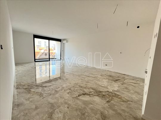 Novi Sad, Centar, Stan, 4, 112,00m2
