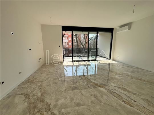 Novi Sad, Centar, Stan, 4, 126,00m2