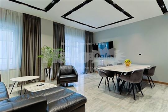 PARK CITY-Nikada useljavan luksuzan stan 92 m² 