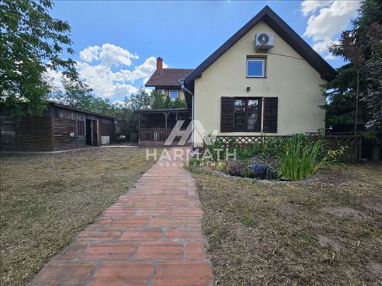 Prodaje se kuća, 100m2, Palić