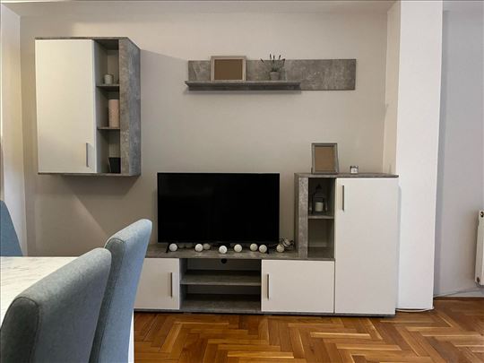 Dvosoban namešten stan 41m2,Podbara