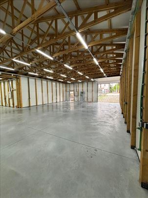 HALA 300 m2-Zemun, Novi Grad, pored Altine