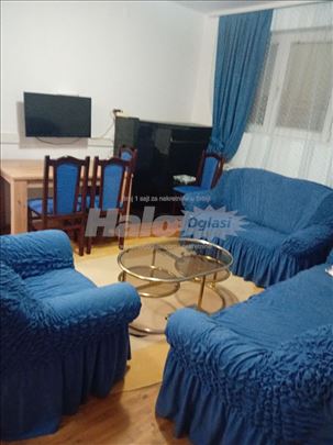 Izdajem stan 52m² u Mirijevu