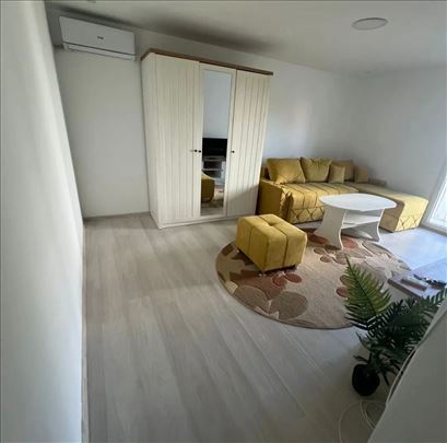 Sodara 1.0 namešten, renoviran