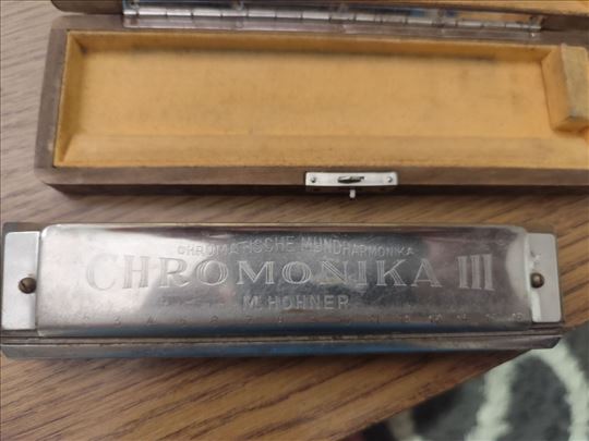 Usna Harmonika - Hohner Chromonika III